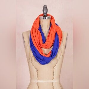 FREE w/ $10+ PURCHASE: LOOK Donut Scarf College Collection